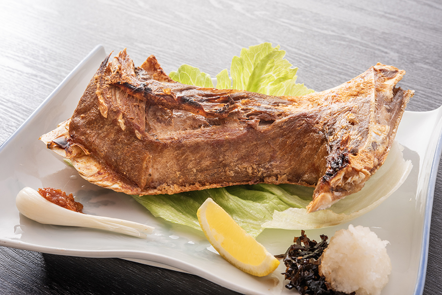 まぐろのかま焼き